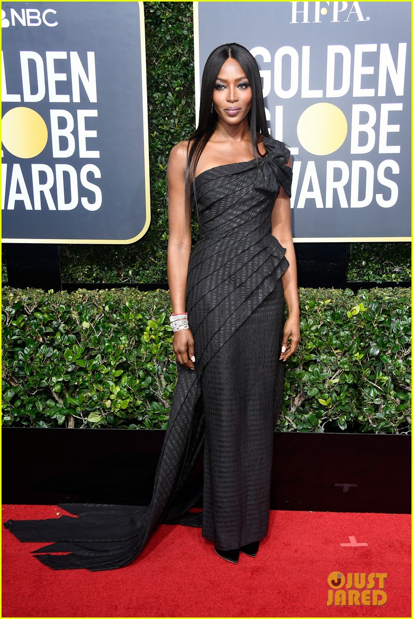 Naomi Campbell \u0026 Common Hit the Red Carpet at Golden Globes 2018!: Photo  4010029 | 2018 Golden Globes, Common, Golden Globes, Naomi Campbell Photos  | Just Jared: Entertainment News, image size:816x1222