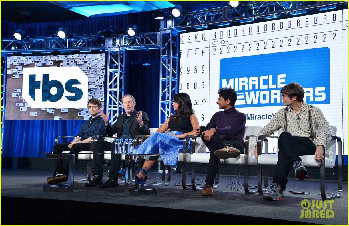 daniel radcliffe and steve buscemi bring miracle workers to winter tca tour 2018 224013509