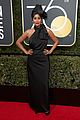 tracee ellis ross looks glam in black turban at golden globes 2018 01