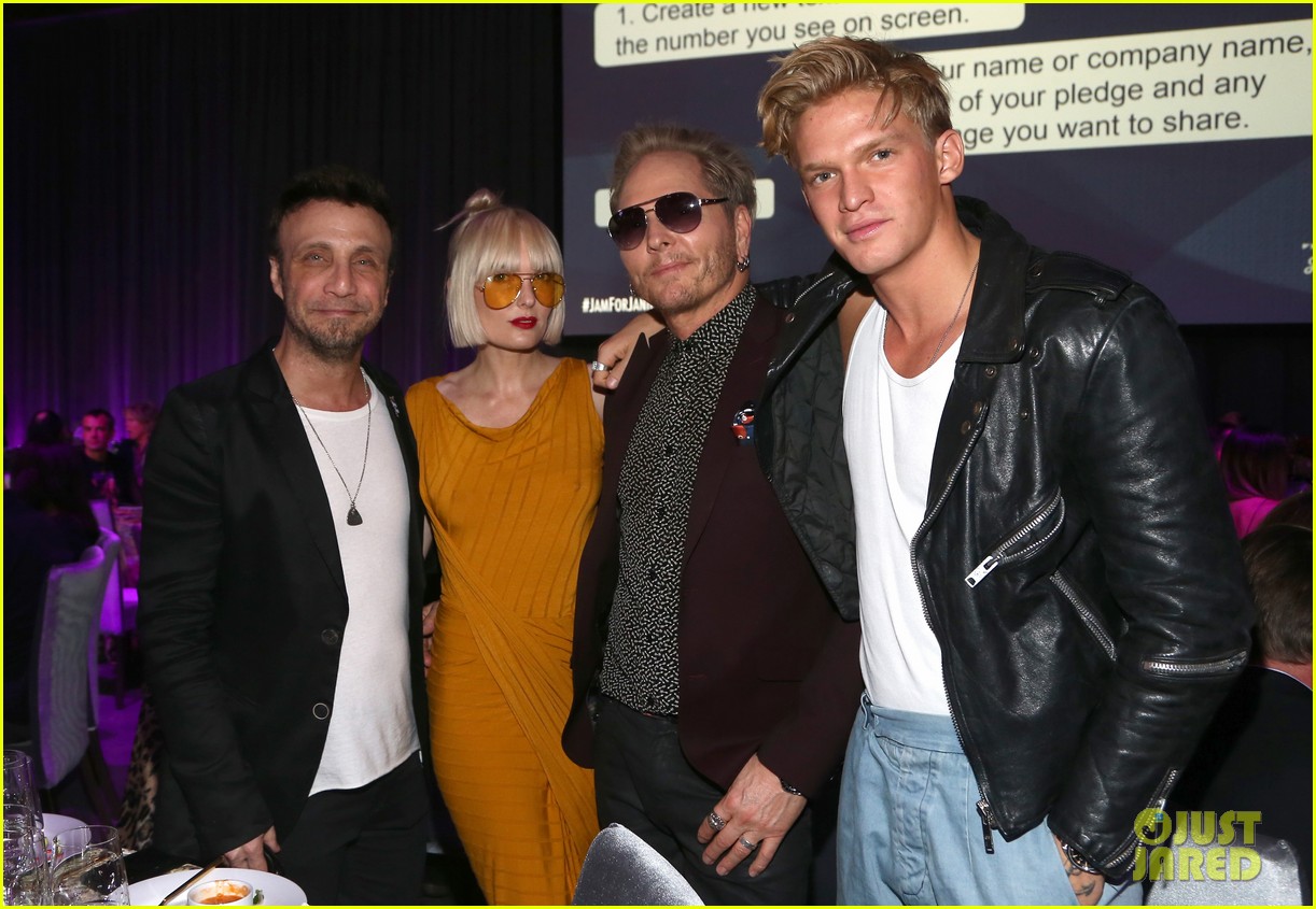ashlee simpson and evan ross join ashley tisdale at grammy viewing party 48