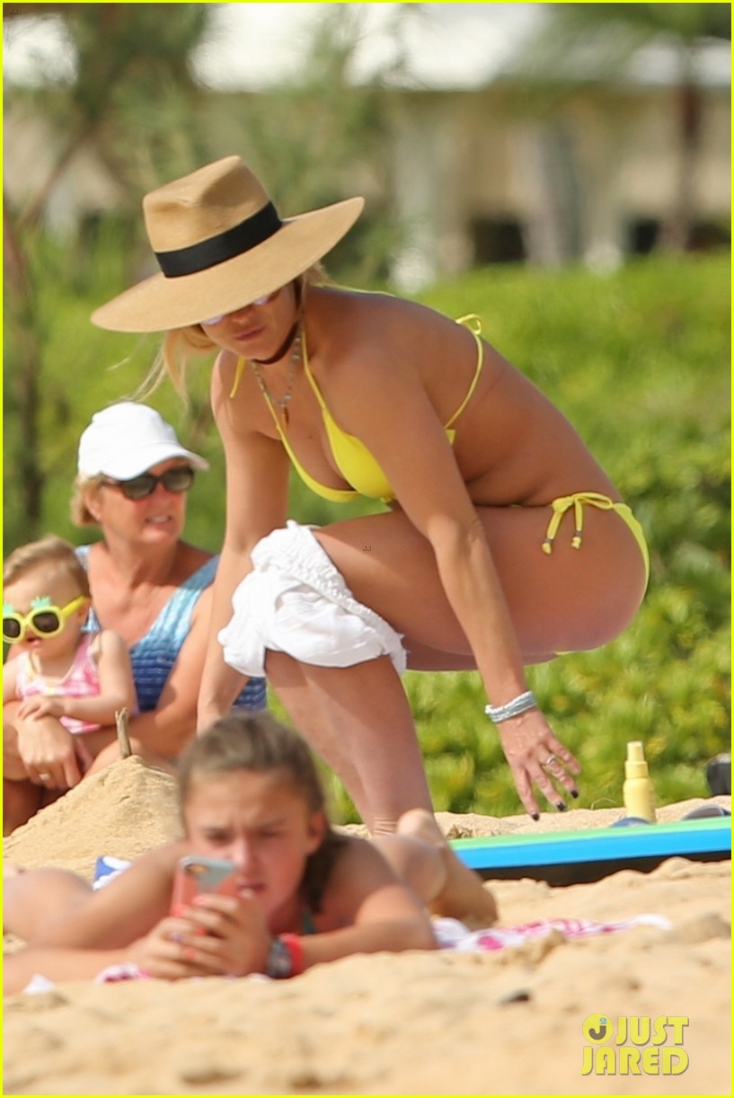 britney spears hits the beach in hawaii in a yellow bikini 084014007