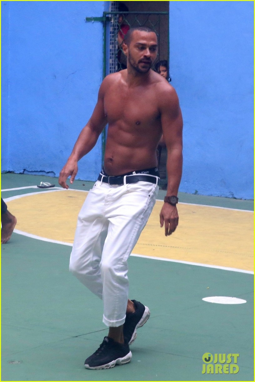 jesse williams goes shirtless bares ripped abs 01