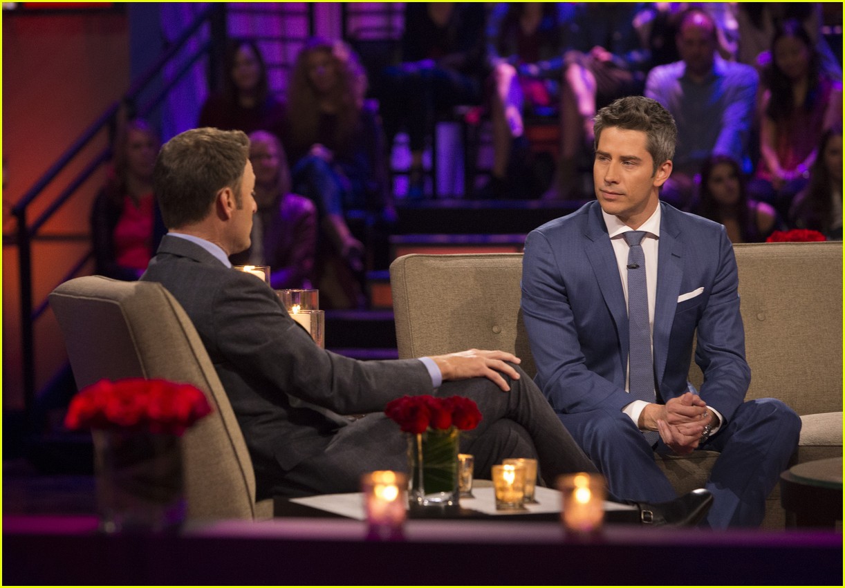 The Bachelor's Arie Luyendyk Jr. Throws Major Shade Ahead of 'Women