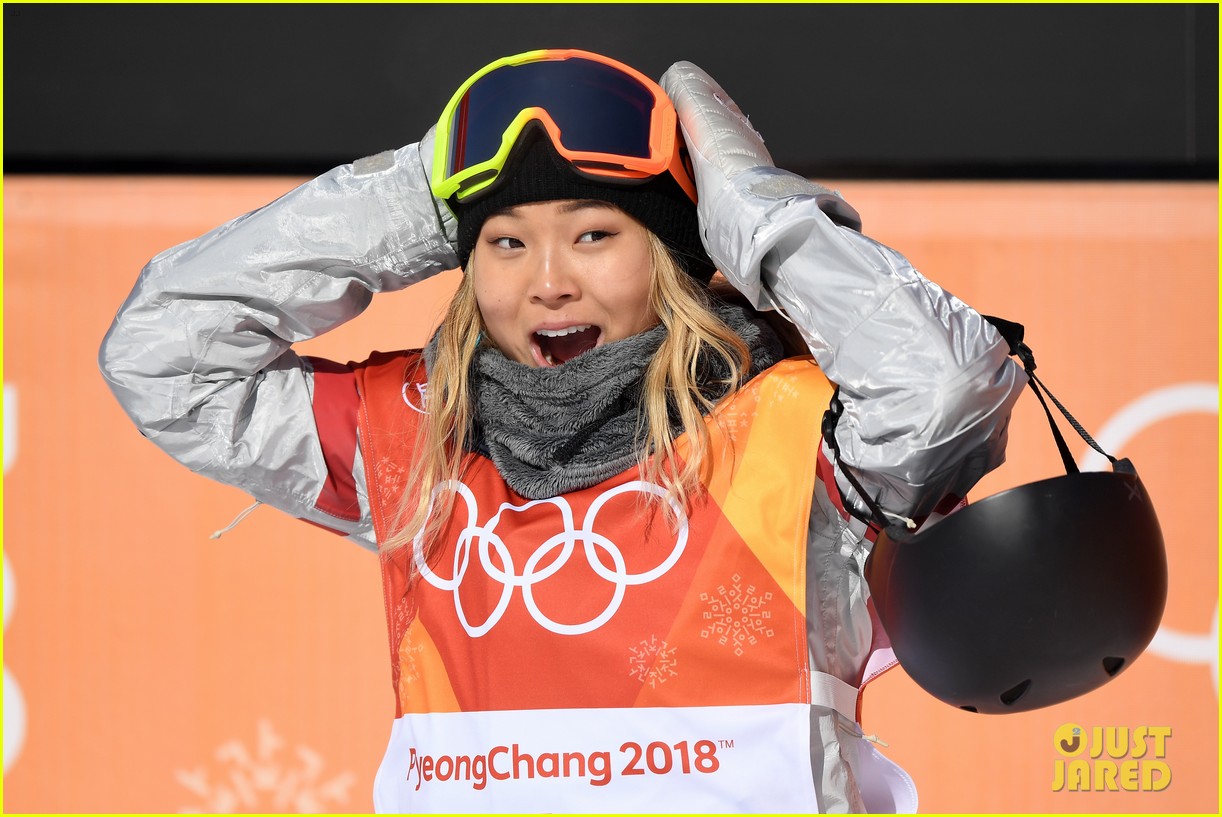 chloe kim takes home gold winter olympics 014031963