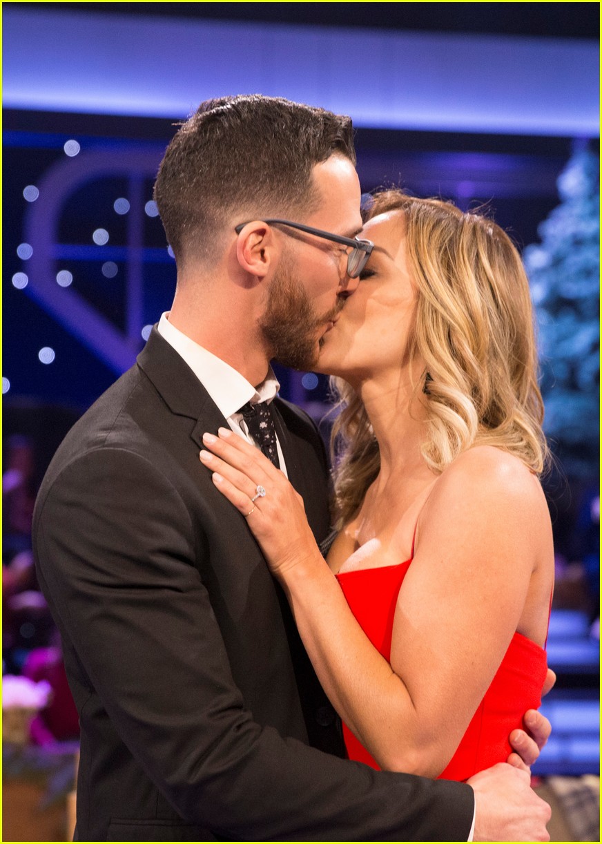 the bachelor winter games ends with surprise engagement 02