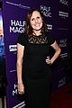 jenna fischer supports former co star anela kinsey at half magic premiere 03