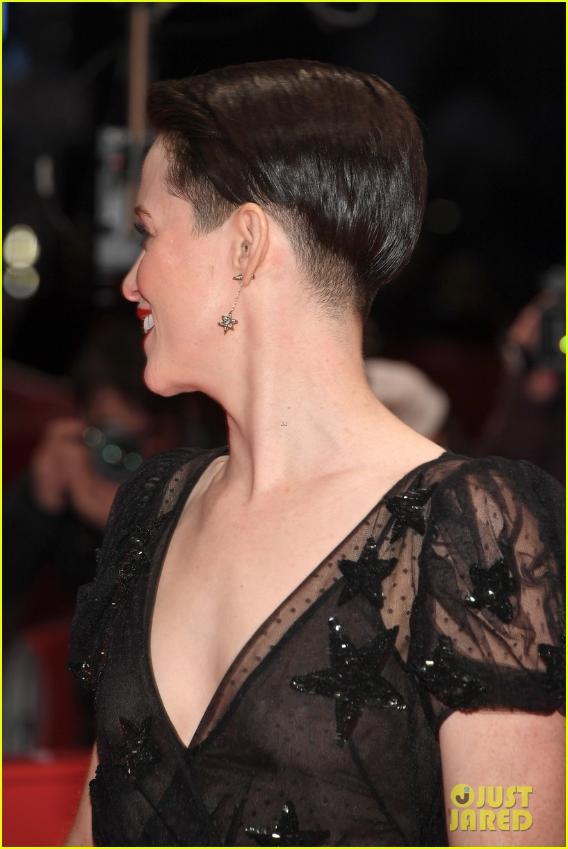 claire foy premieres unsane at berlin film festival 2018 094037362