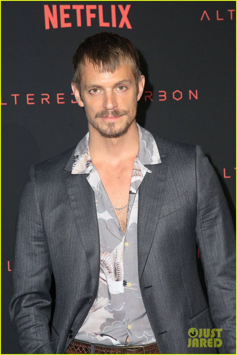 joel kinnaman wife cleo wattenstrom couple up at altered carbon premiere 144026037