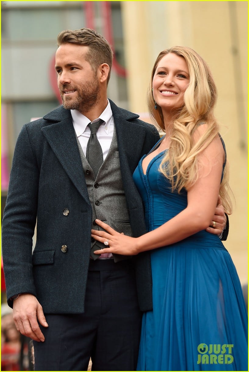 ryan reynolds bakes heart shaped cake for blake lively for valentines day 094033920