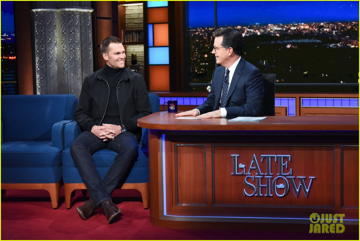 Tom Brady Eats His First Strawberry Ever & Impressively Chugs a Beer on