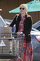 pregnant kirsten dunst kicks off her weekend at the grocery store 03
