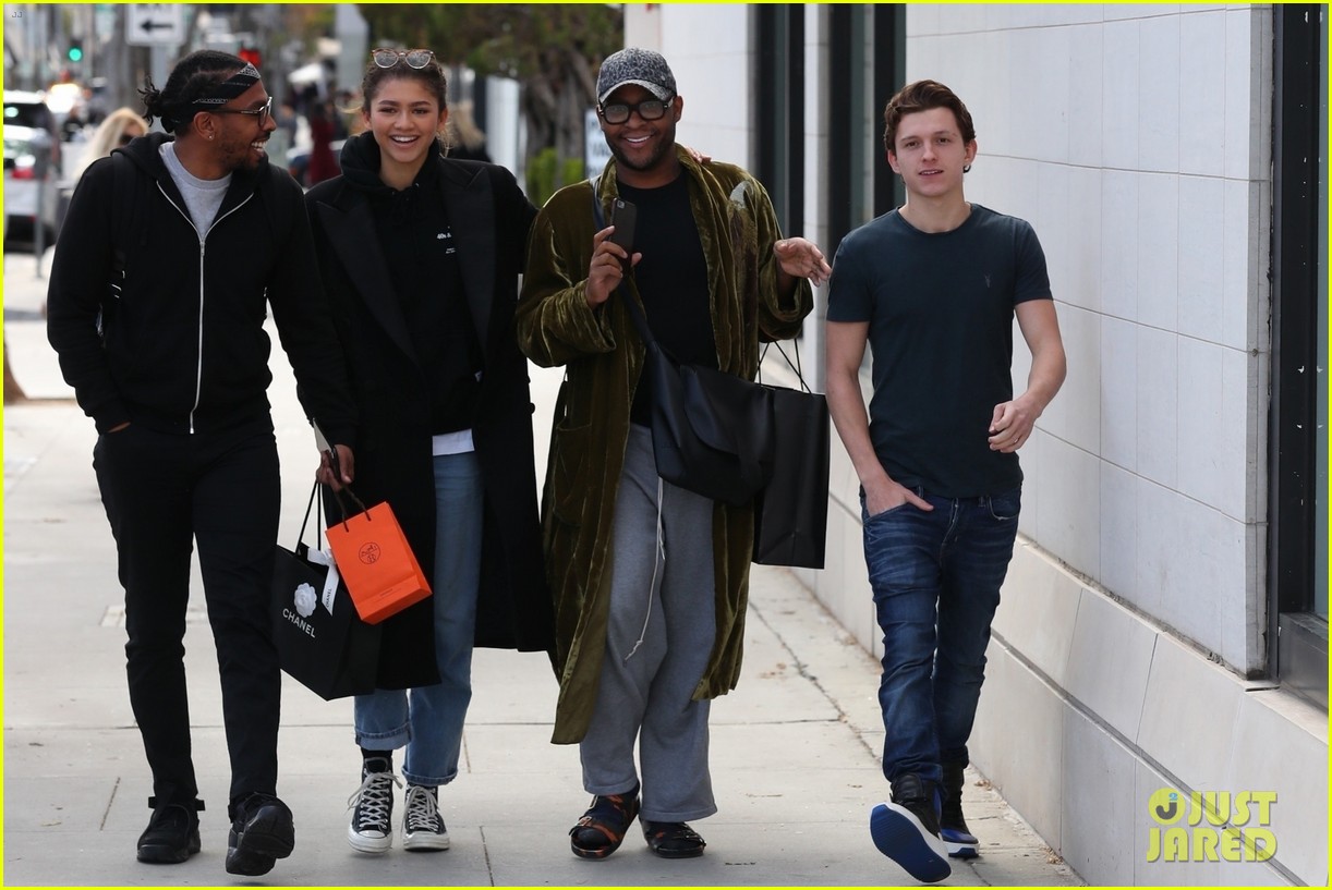 Photo: zendaya is all smiles while out with tom holland in beverly