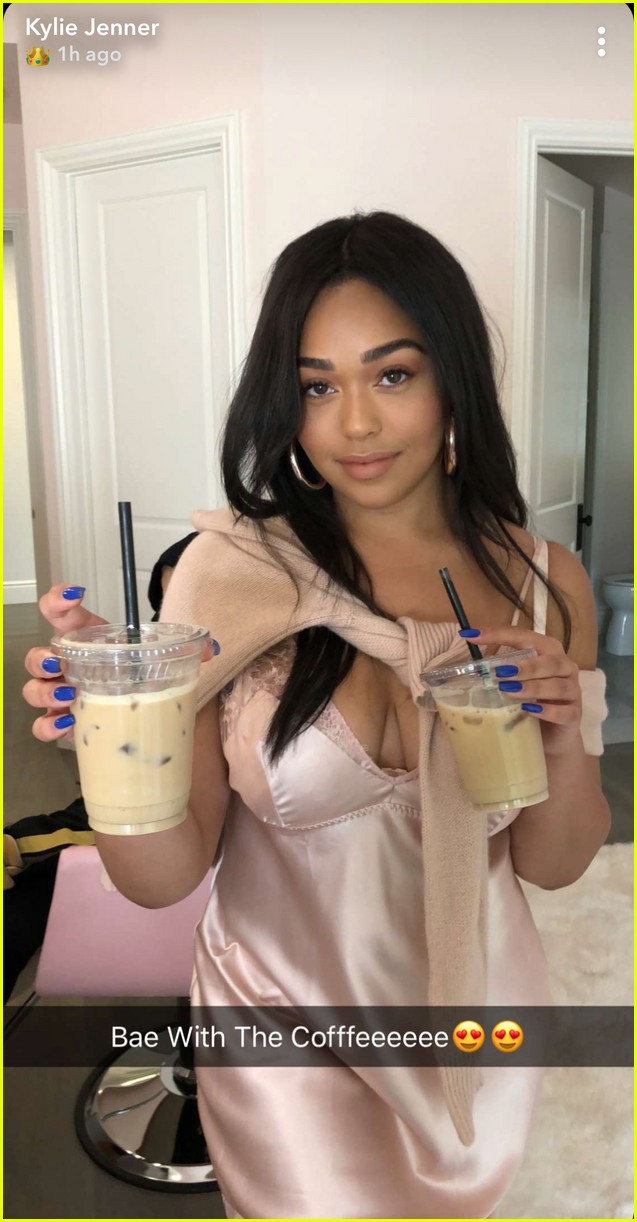 kylie jenner shares new photo of stormi with jordyn woods 03