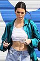 kendall jenner flaunts abs in high waisted jeans crop top 08