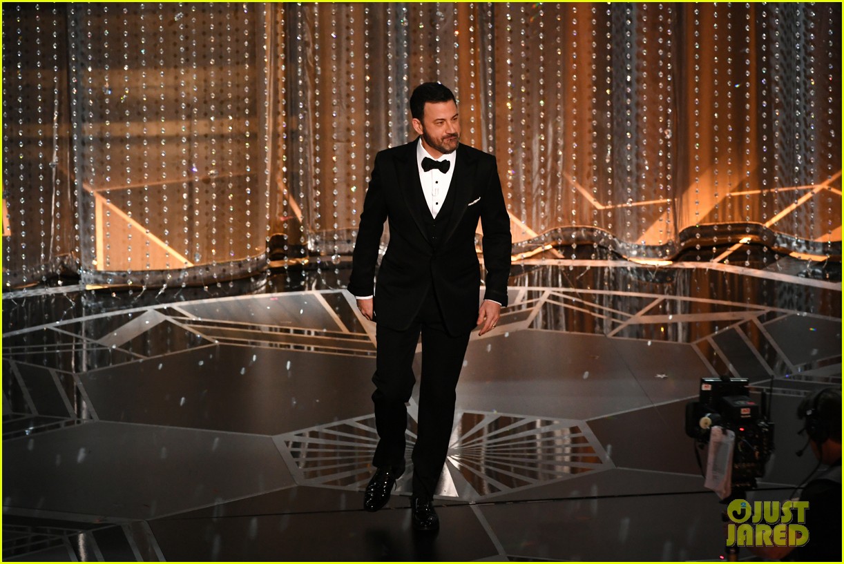 Jimmy Kimmel's Oscars 2018 Opening Monologue Video Watch Now! Photo