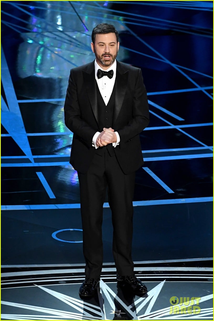 How Much is Jimmy Kimmel Paid to Host the Oscars? Photo 4043680