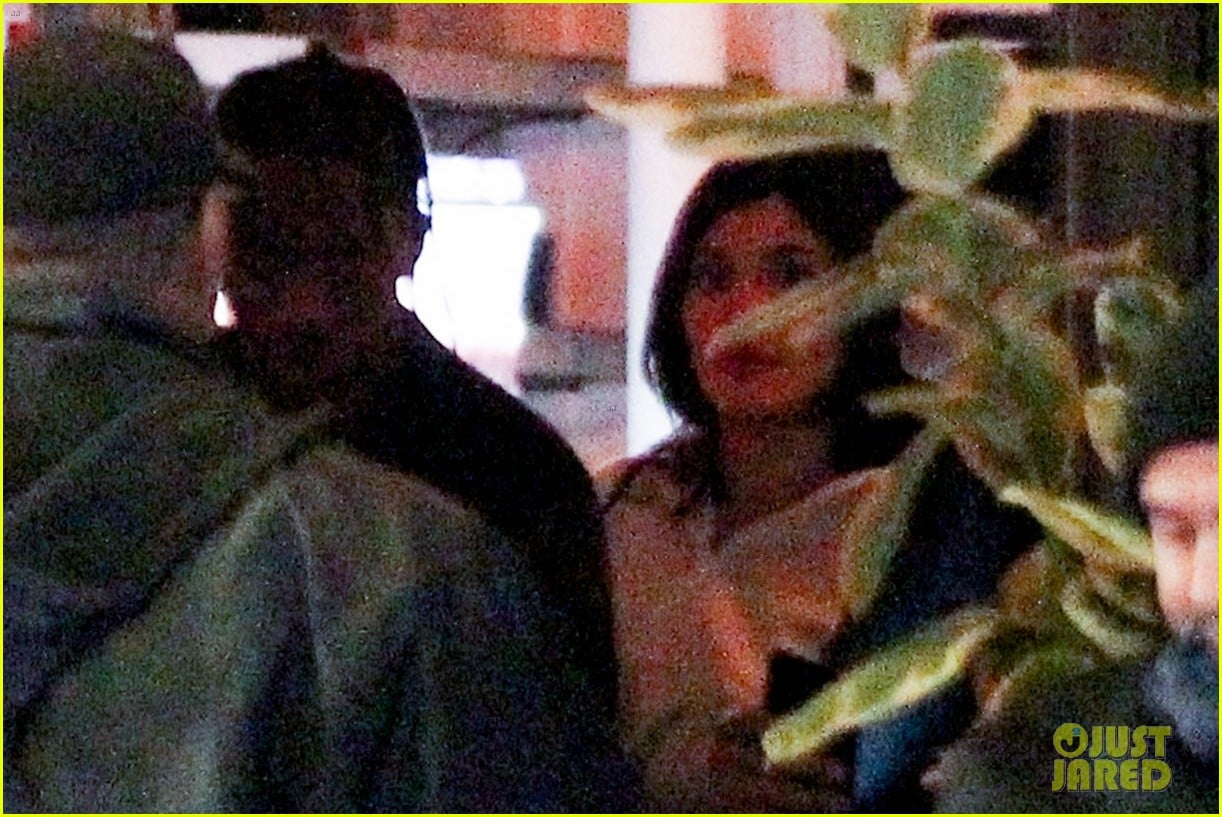 Kylie Jenner & Travis Scott Step Out for Date Night Dinner! Photo