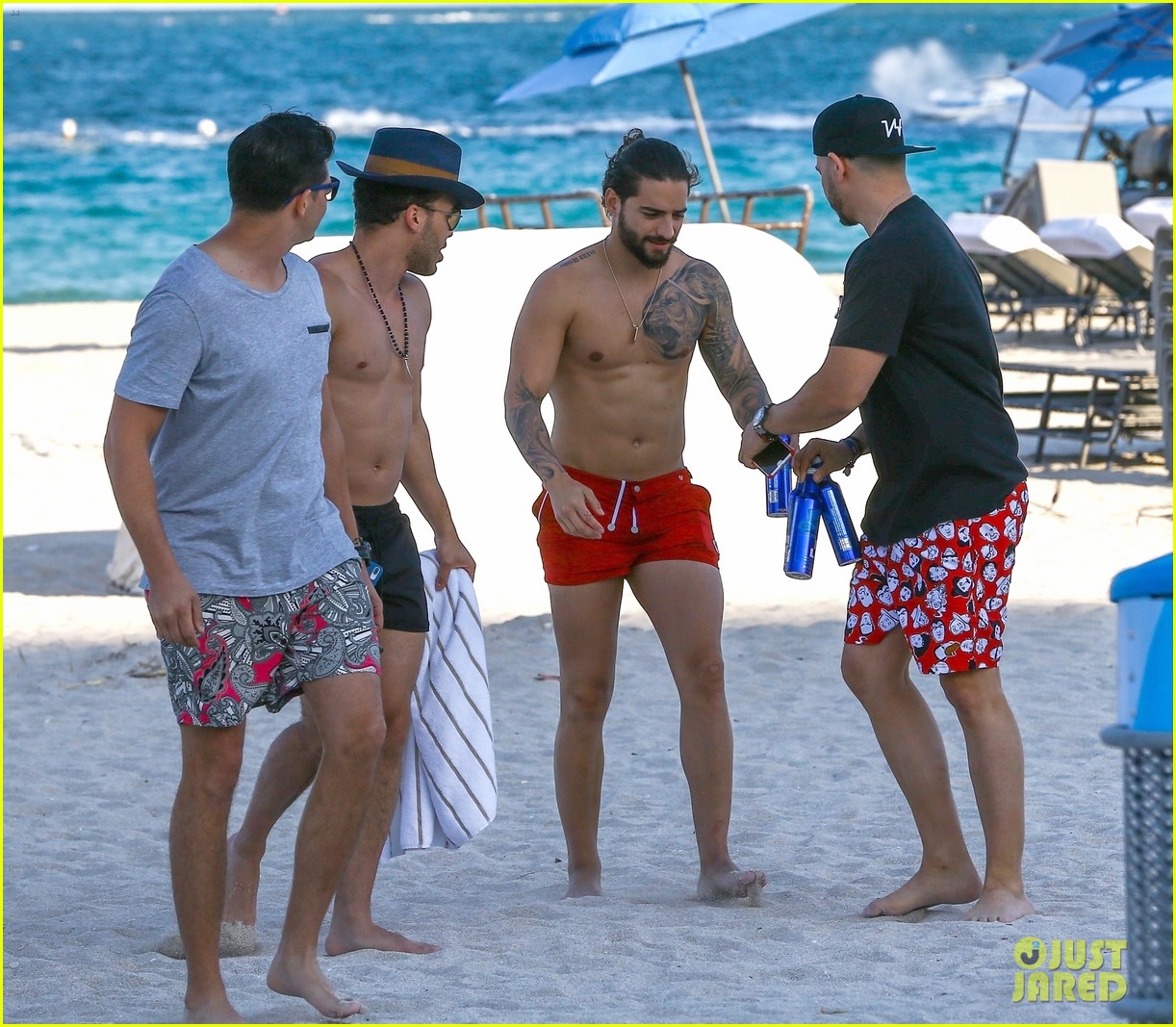 maluma flaunts shirtless body on vacation with prince royce 404052243