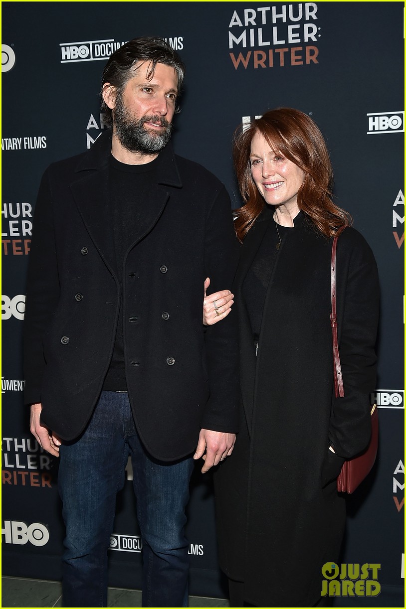 julianne moore and bart freundlich couple up for arthur miller writer screening 044049952