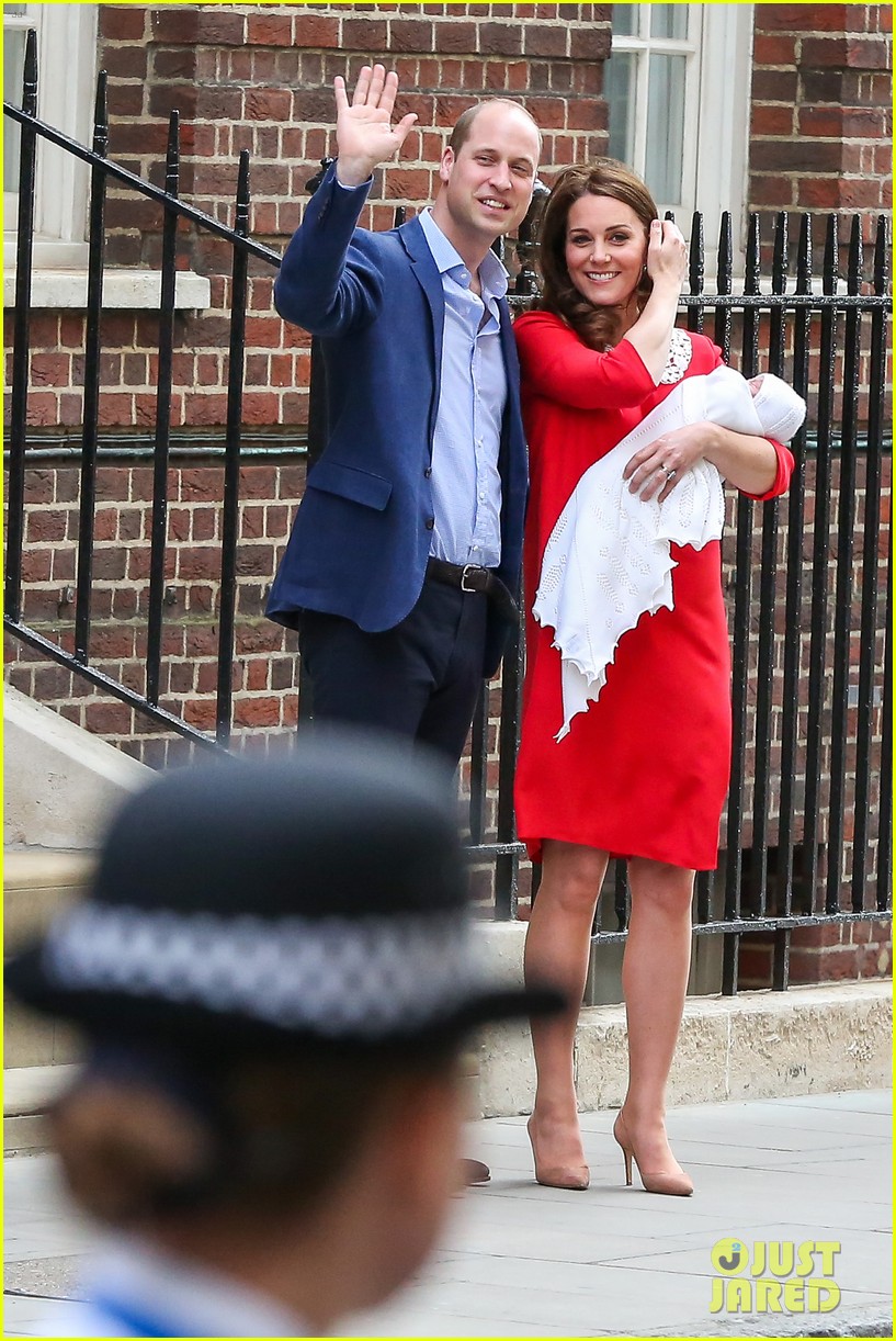 Prince Louis Arthur Charles Kate Middleton & Prince William Reveal