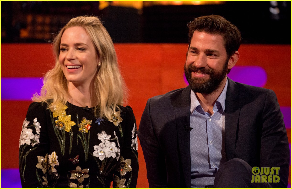 John Krasinski Jokes He Romanced Emily Blunt When He 'Couldn't Get