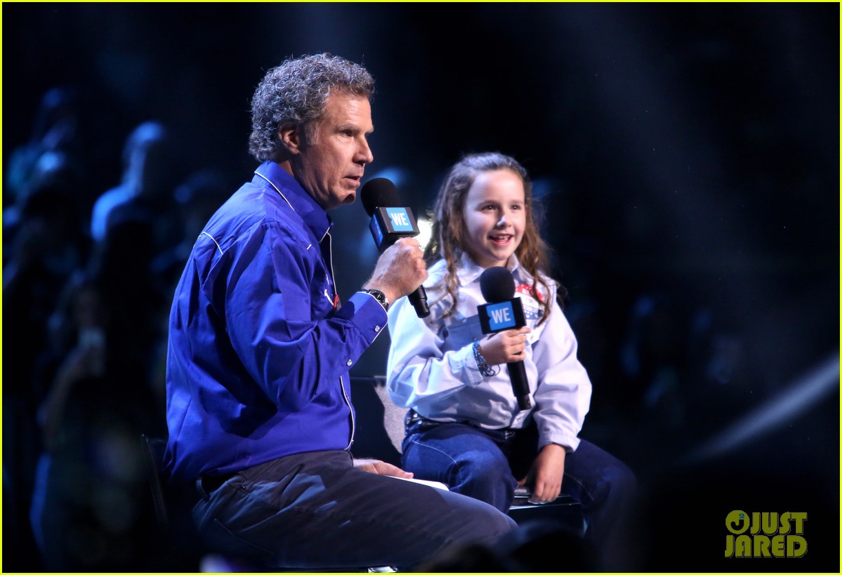 Will Ferrell Makes First Public Appearance Since Car Accident Photo(00)