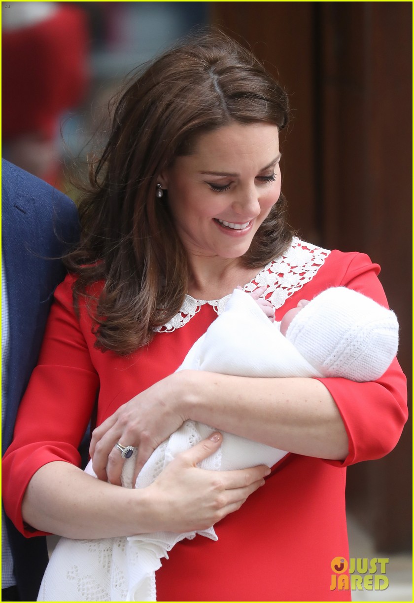 first photos royal baby kate middleton prince william 36