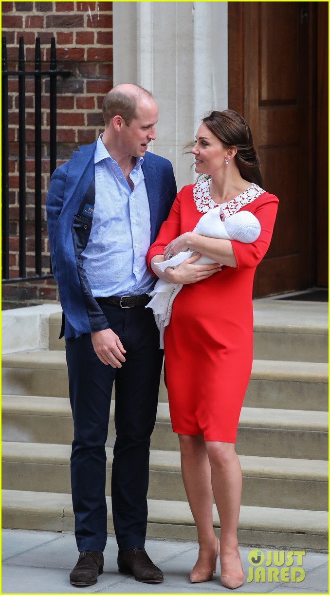 first photos royal baby kate middleton prince william 794072635