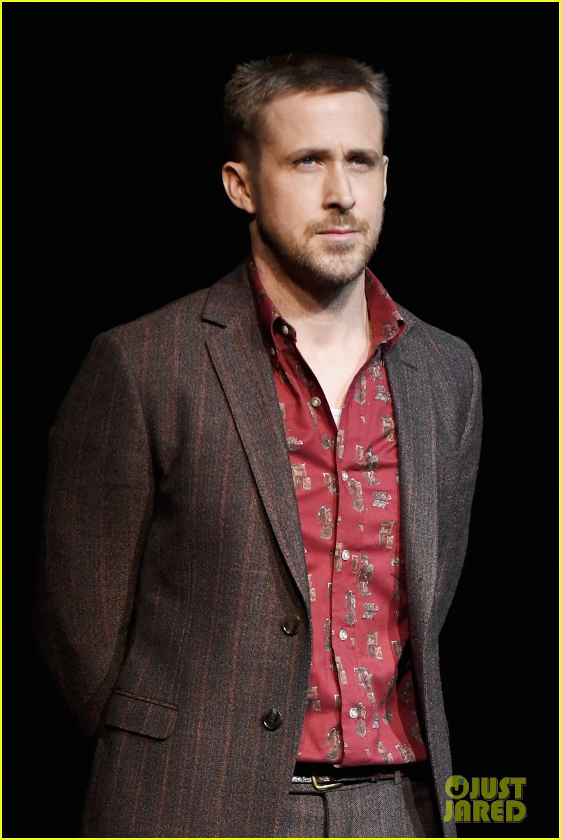 ryan gosling claire foy and damien chazelle talk first man at cinemacon 2018 074072277