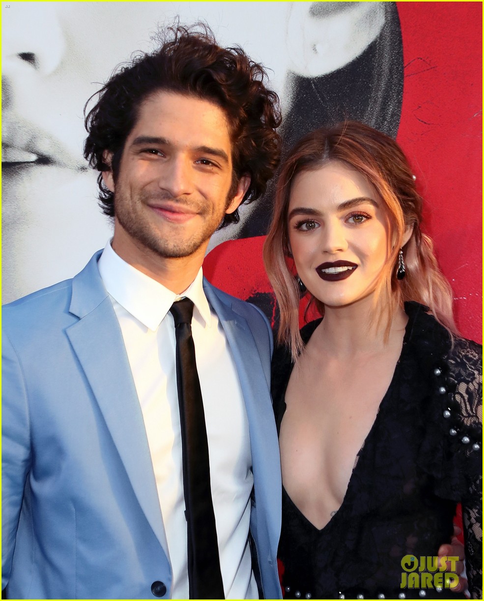 lucy hale tyler posey truth or dare premiere 074063753