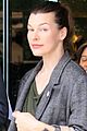 milla jovovich paul w s anderson go shopping in beverly hills 04