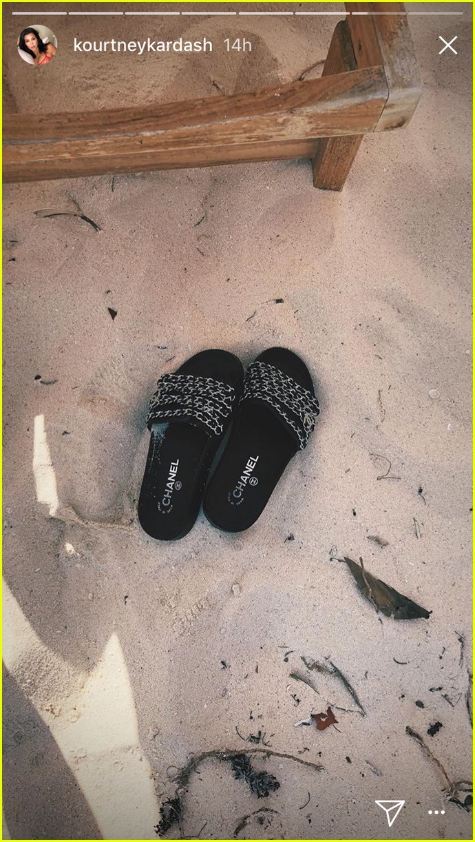 Kourtney Kardashian & Younes Bendjima Enjoy Romantic Caribbean Getaway