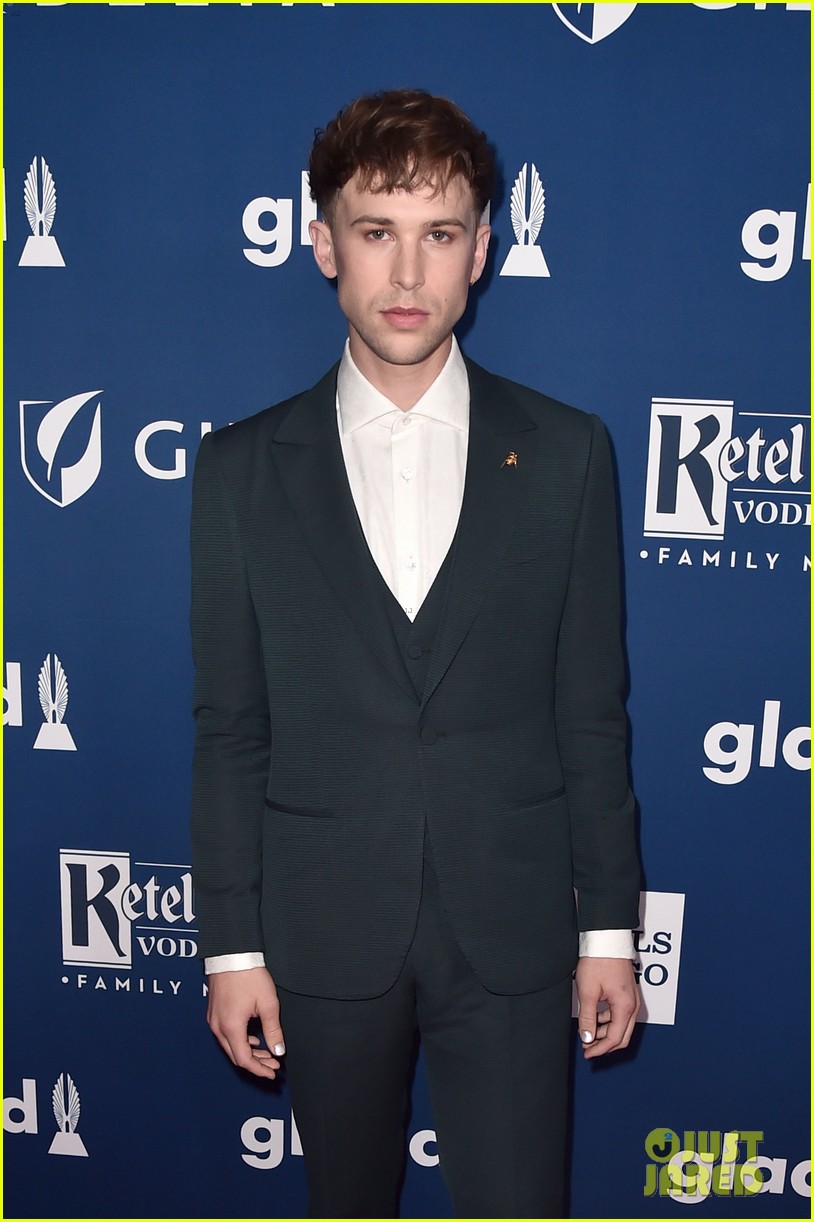 chloe moretz tommy dorfman step out in style for glaad media awards 034063692