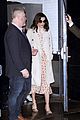 pregnant rachel weisz covers baby bump with pretty floral dress 01