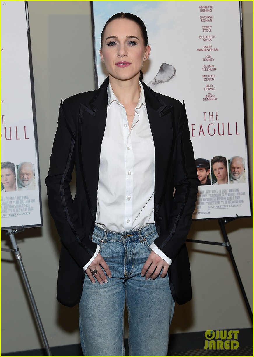 annette bening steps out for the seagull new york screening watch trailer 094081143