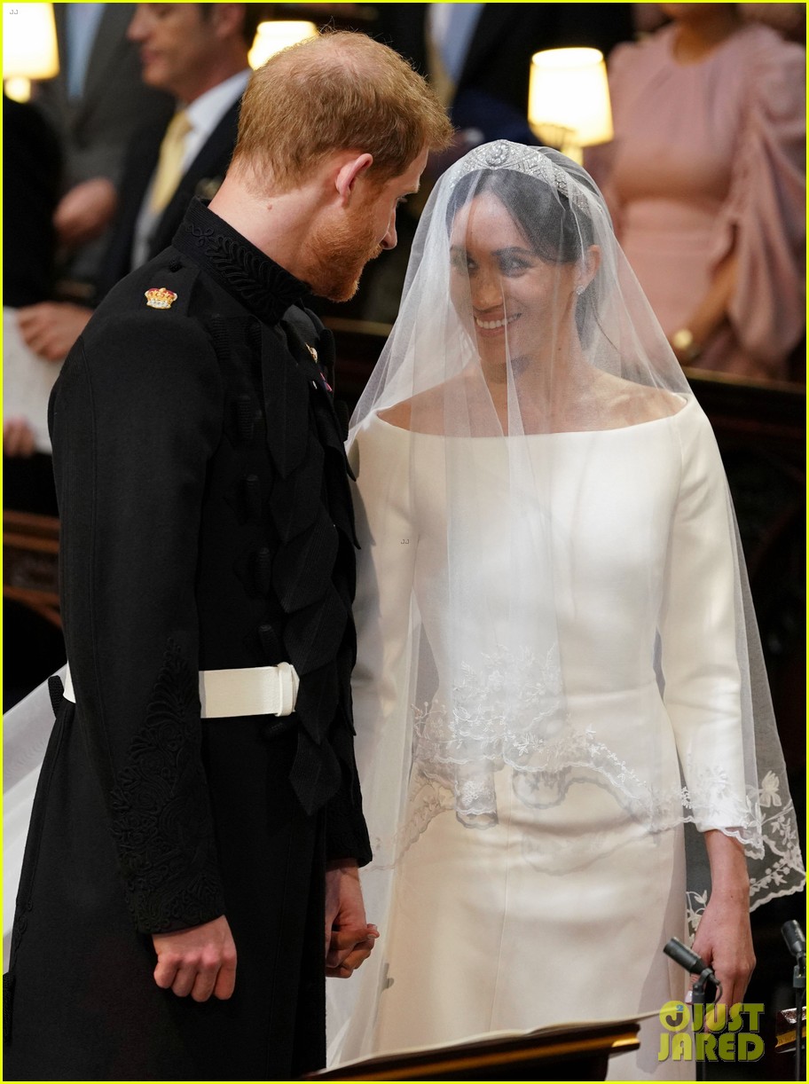 prince harry meghan markle royal wedding inside photos 054086768