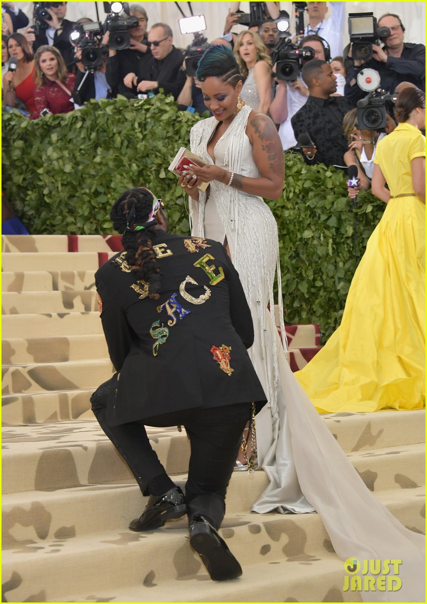 2 Chainz Proposes to Wife Kesha at Met Gala 2018! Photo 4078546(01)