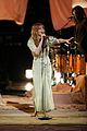 florence the machine debut hunger live on the voice 03