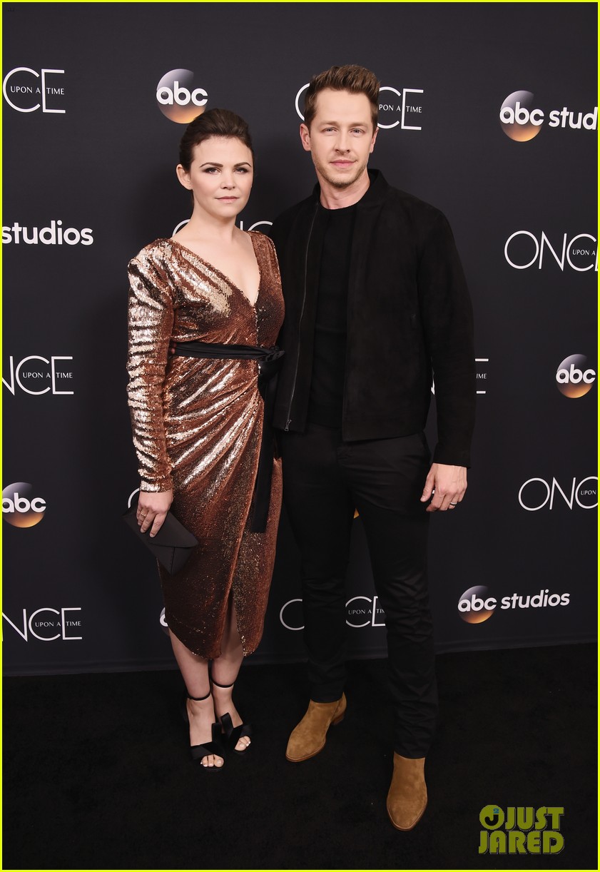 ginnifer goodwin hubby josh dallas talk once upon a times legacy 014079934