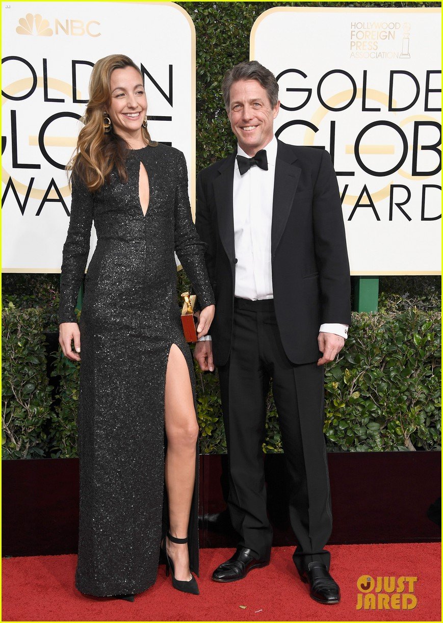 Hugh Grant & Anna Eberstein Tie the Knot in London! Photo 4091104