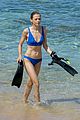 jaime king goes snorkeling in hawaii with hubby kyle newman 06