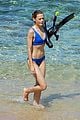 jaime king goes snorkeling in hawaii with hubby kyle newman 15