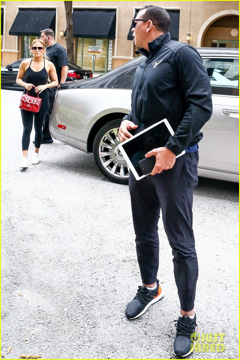 Jennifer Lopez Carries Personalized Valentino Bag to the Gym! Photo