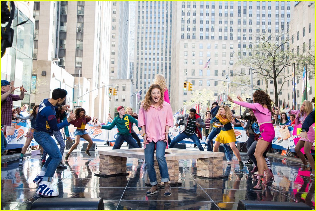 mean girls broadway today show performance 03