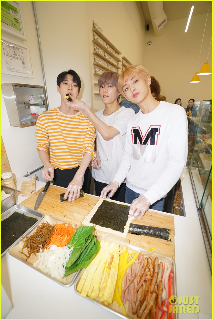 nct 127 makes kimbap with just jared exclusive 134075953