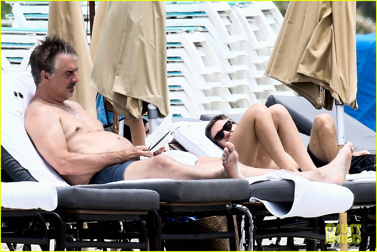 chris noth goes shirtless on the beach during miami vacation 334082934