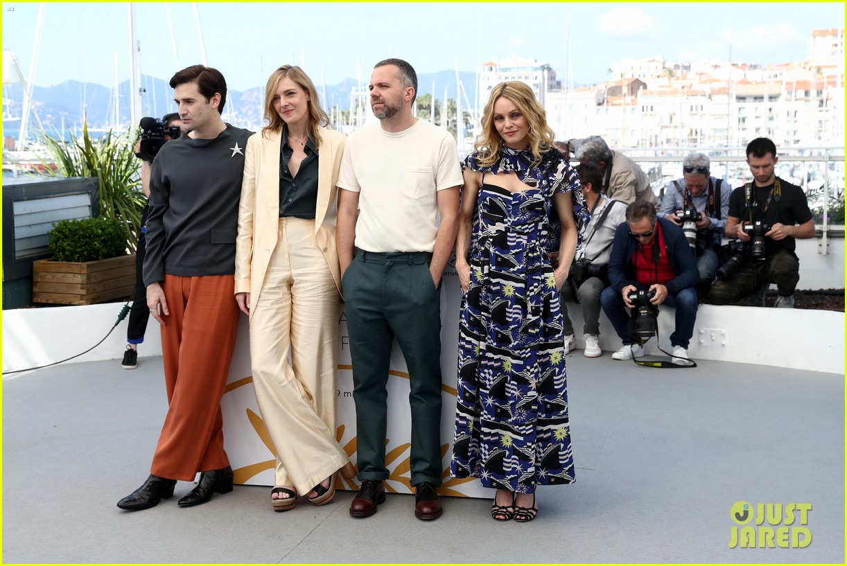 vanessa paradis joins her knife heart cast at cannes festival photo call 034085544