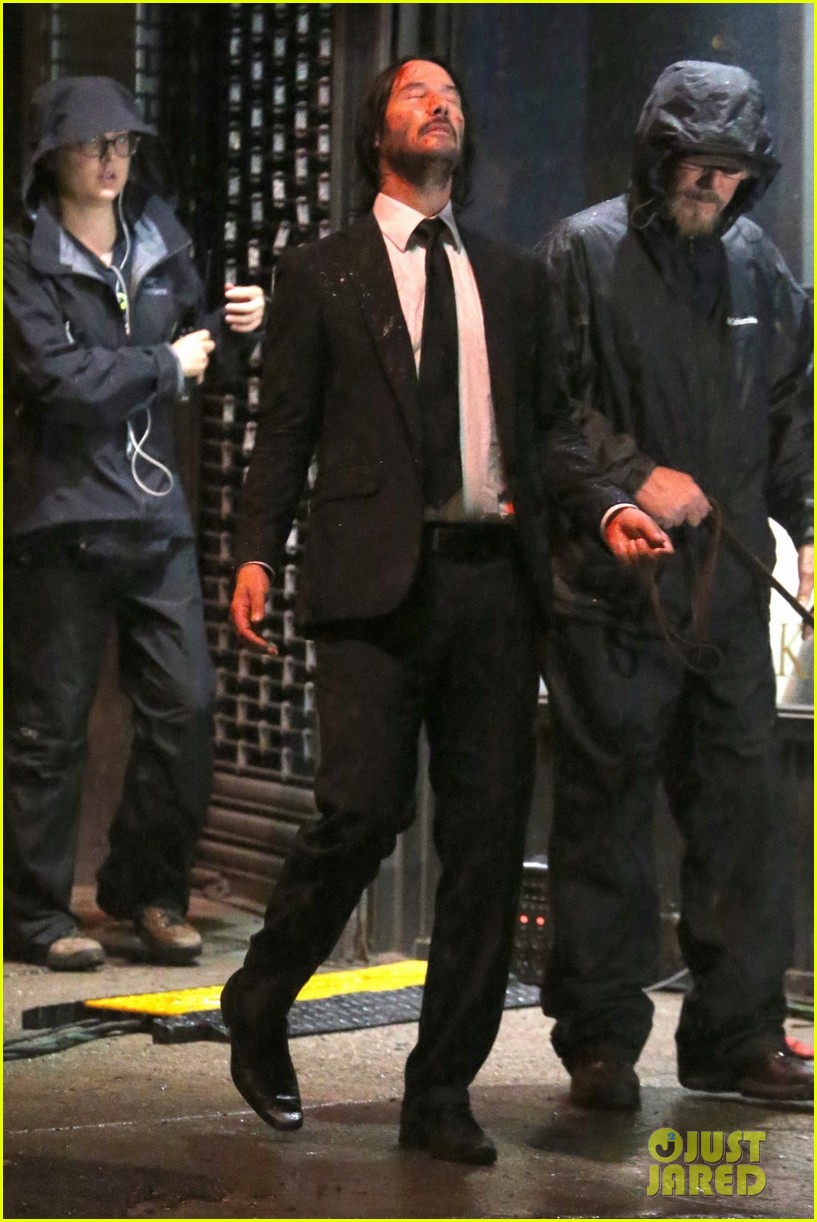 keanu reeves gets caught in the rain again for john wick 084090279