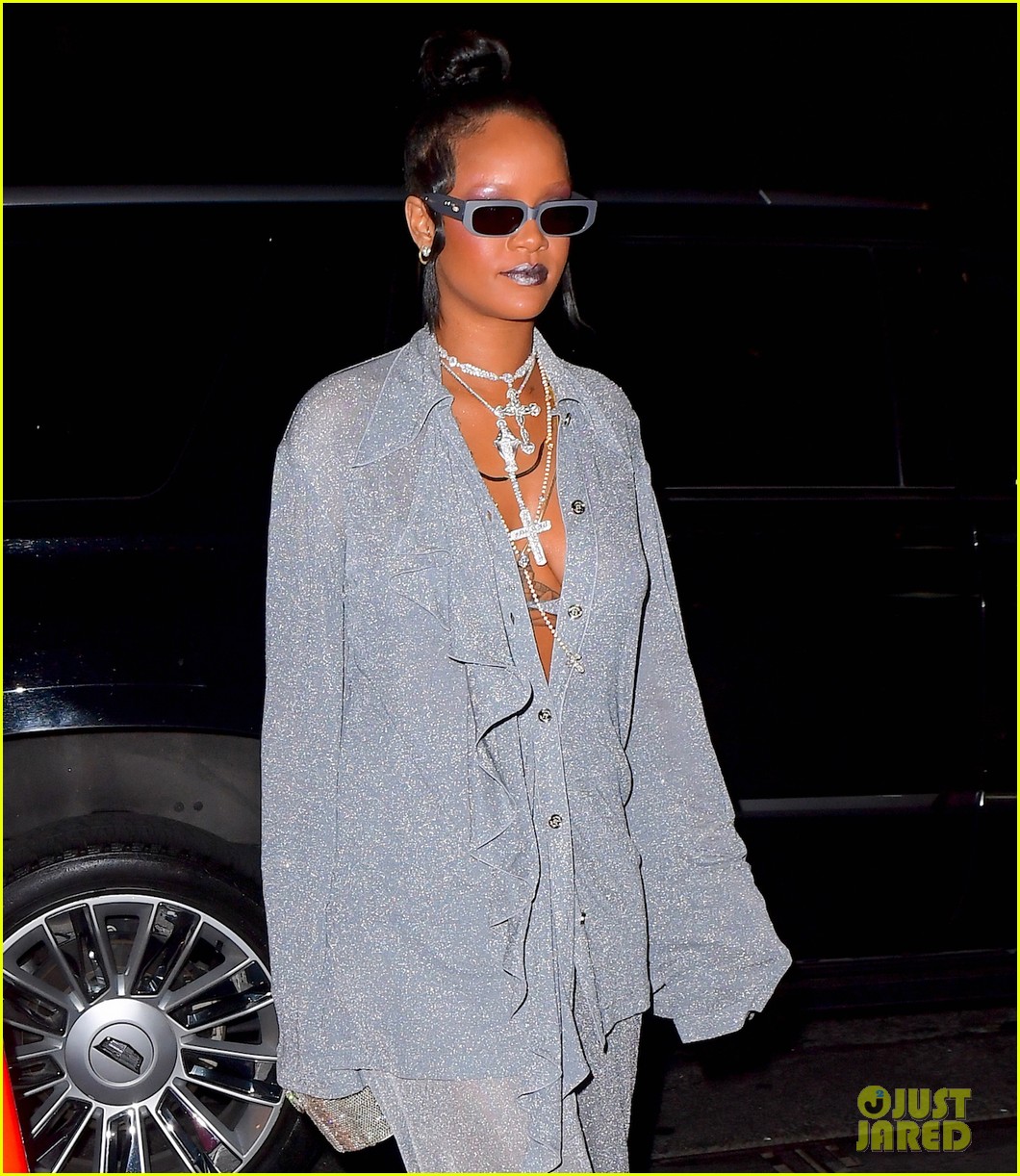 rihanna switches it up for met gala 2018 after party 014079365
