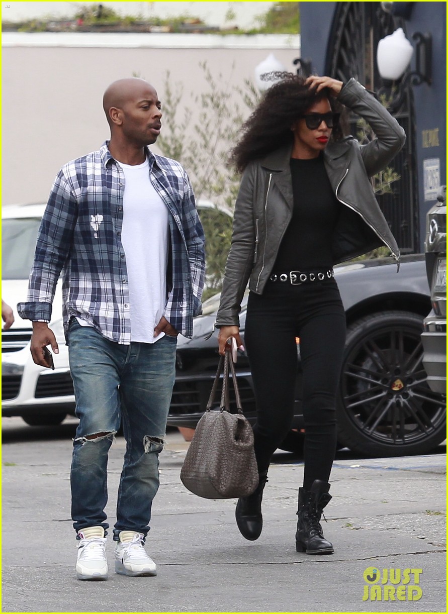 kelly rowland steps out with tim weatherspoon 064075650